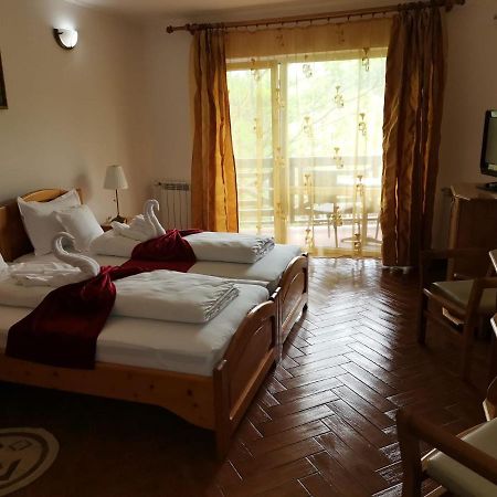 Hotel Wels Băltenii de Sus 외부 사진