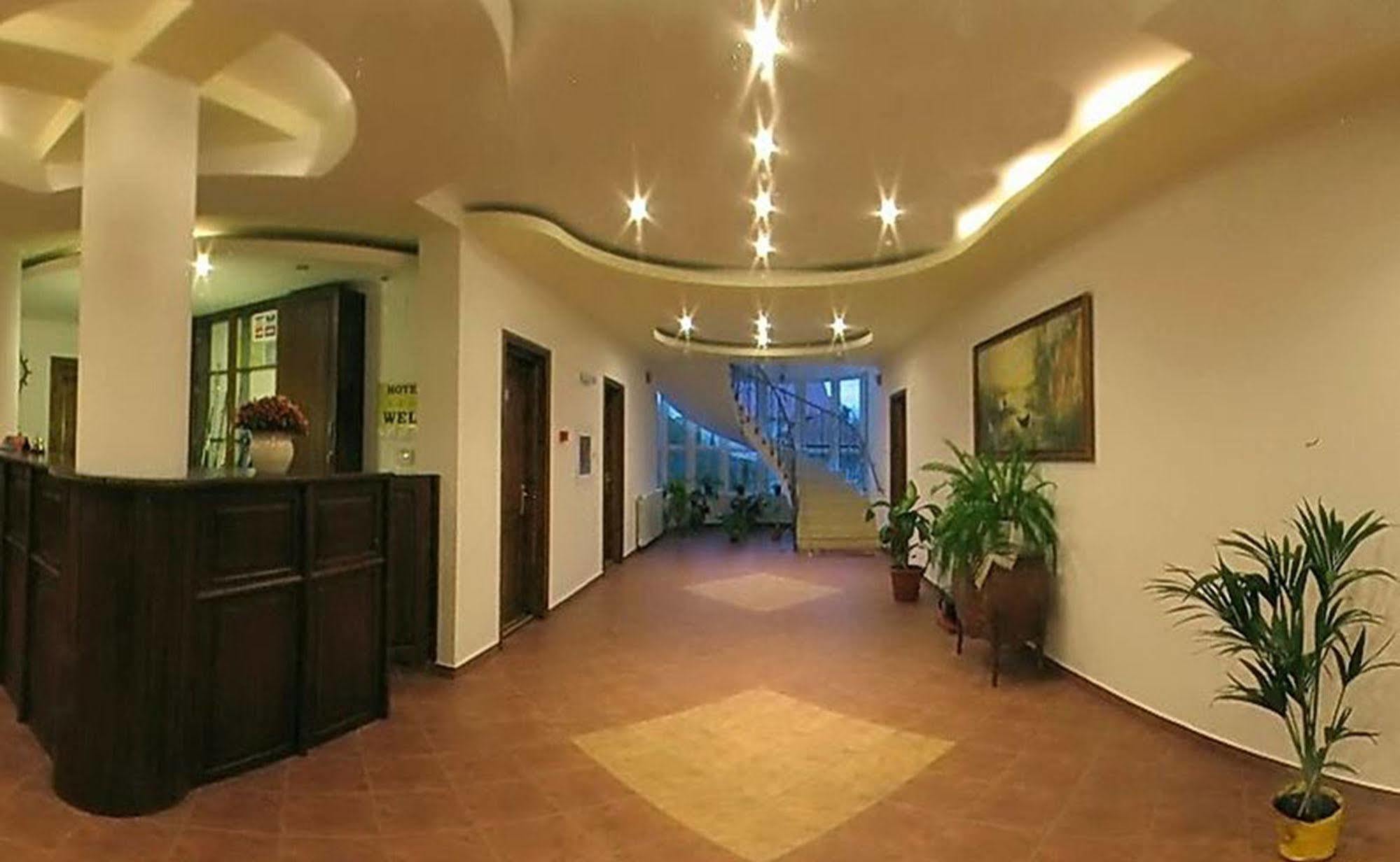Hotel Wels Băltenii de Sus 외부 사진